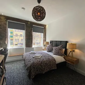 Royal Mile Romance By Heritage Of Scotland Llp , Edinburgh Birleşik Krallık
