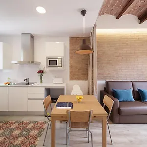 Sagrada Familia Apartment